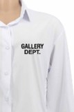 Weiße, sexy bedruckte Hemdblusenkleider mit Buchstaben und Umlegekragen
