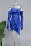 Robes jupe enveloppée sans bretelles avec fermeture éclair et plumes en patchwork uni coloré Blue Street (porter des gants)