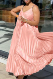 ピンクのエレガントなソリッドパッチワークプリーツスパゲッティストラッププリーツドレス