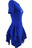 Vestidos de falda envueltos con cuello en O y letras de patchwork con estampado elegante azul (sin cinturón)