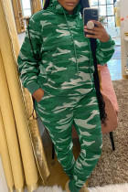 Vert décontracté imprimé Camouflage Patchwork cordon de serrage poche col à capuche grande taille deux pièces