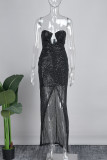 Schwarzes, sexy, einfarbiges Patchwork-Kleid mit rückenfreiem, trägerlosem Schlitz und langem Kleid (abhängig vom tatsächlichen Objekt)