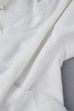 Weiße, lässige, solide Patchwork-Oberteile mit Kordelzug, Taschenkreuzgurten und Kapuzenkragen