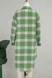 Grüne Promi-Oberbekleidung mit kariertem Patchwork-Taschenschnallen-Hemdkragen