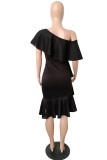 Черное повседневное однотонное платье в стиле пэчворк с открытой спиной и косым воротником Нерегулярное платье Платья