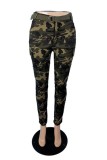 Tintengrüne, lässige, Camouflage-Print-Patchwork-Jeans mit Gürtel, hoher Taille und Röhrenjeans