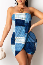 ブルーのセクシーなカジュアルプリントパッチワークバックレスストラップレスラップスカートドレス