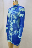 Vestidos de saia enrolados com meia gola alta em patchwork azul street tie-dye