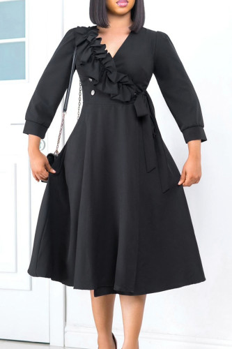 Botões de retalhos sólidos elegantes pretos dobram vestidos de linha A com decote em V