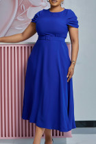 Blaue, elegante, solide Patchwork-Falte mit Gürtel, O-Ausschnitt, unregelmäßiges Kleid