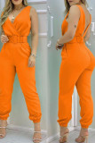 Orangefarbener, legerer, einfarbiger, rückenfreier, schmaler Jumpsuit mit V-Ausschnitt (mit Gürtel)