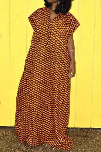 Bruine straatprint, patchwork, knopen, V-hals, lange grote maten jurken