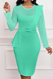 Farbe: Blau. Elegantes, solides Patchwork-Kleid mit durchsichtigem Volant, Perlenstickerei, Netzreißverschluss, O-Ausschnitt und Wickelrock