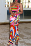 Разноцветные уличные платья с цветными блоками в стиле пэчворк с открытой спиной и бретельками на бретельках