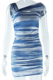 Vestidos falda envuelta con cuello asimétrico sin espalda y estampado callejero azul marino