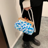 Blaue süße Urlaubs-Taschen mit Perlenfell-Bällchen-Farbblock