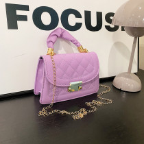 Фиолетовая простота, однотонные металлические аксессуары, украшения, цепочки, сумки