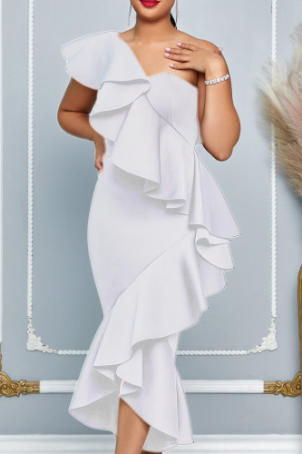 Weiße, elegante, solide Patchwork-Volant-Meerjungfrauenkleider mit schrägem Kragen und Trompete