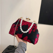 Bolsos plegables con perlas y flores elegantes vintage en negro y rojo