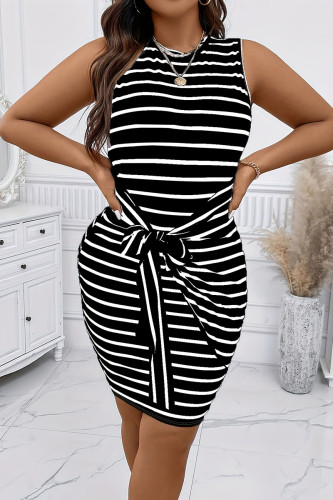 Black And White Elegant Striped Bandage Patchwork O Neck Wrapped Skirt Plus Size Dresses