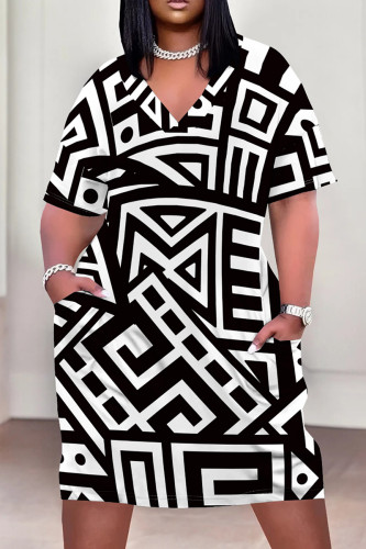 Black And White Casual Print Pocket Patchwork V Neck Straight Plus Size Dresses