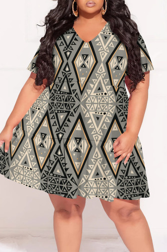 Grey Casual Geometric Print Flowers Splashed ink printing Contrast V Neck Printed Plus Size Dresses