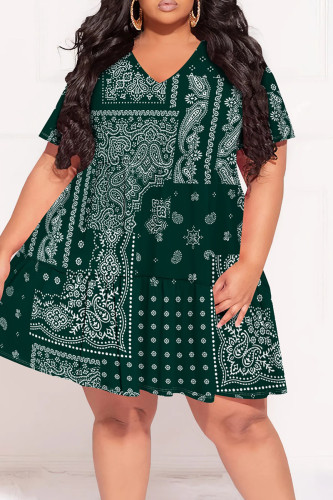 Dark Green Street Print Patchwork V Neck A Line Plus Size Dresses