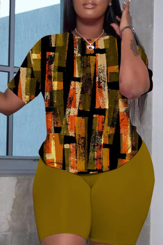Brown Casual Graphics Print O Neck Short Sleeve Oversize T-Shirt And Shorts Two Pieces Shorts Sets