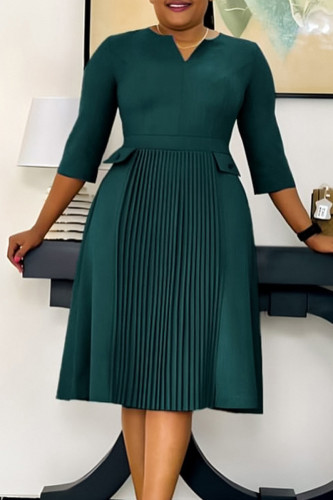 Dark Green Formal V Neck 3/4 Sleeve Slim Fit A Line Office Lady Pleated Midi Mother of the Bride Dress