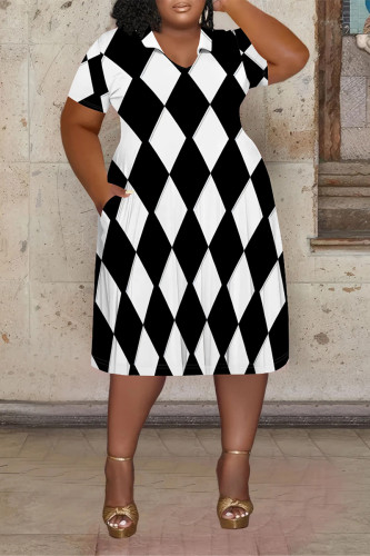 Black And White Casual Plaid Floral Print Splashed ink Pocket V Neck Plus Size Straight Midi Dress