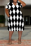 Black And White Casual Plaid Floral Print Splashed ink Pocket V Neck Plus Size Straight Midi Dress
