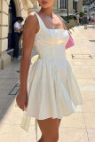 White Sweet Sleeveless Backless With Bow Square Collar Holiday Party Mini Dress