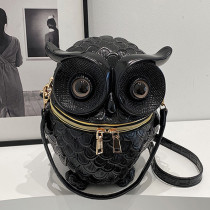 Black Halloween Purse Owl Shape Clutch Chain Shoulder Bag Party Small Crossbody Bag Spooky Goth Horror Cute Purses