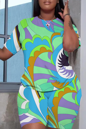 Green Casual Graphics Print O Neck Short Sleeve Oversize T Shirt and Shorts Sportwear Plus Size Two Piece Matching Set