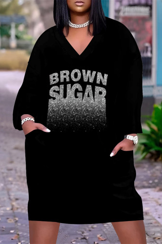 Black Casual Street Letter Print Pocket Contrast V Neck Printed Plus Size Dresses