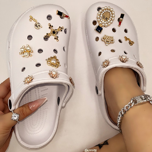 White Casual Hollowed Out Patchwork Round Comfortable Shoes