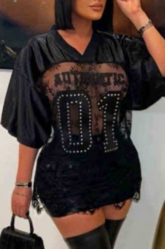 Black Sexy Casual Hot Solid Color Lace Patchwork See-Through V Neck T-Shirts