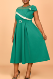 Green Elegant Solid Color Bow Decor O Neck Long Plus Size Dresses