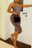 Brown Sexy Leopard Print Sequins Halter Sleeveless Two Pieces