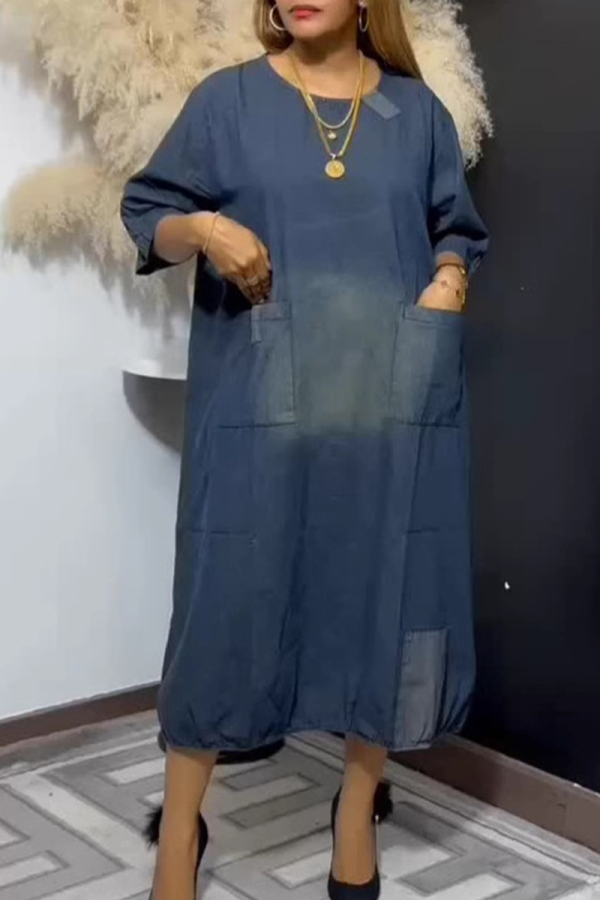 Blue Casual Solid Color Pocket O Neck Half Sleeve Loose Denim Dresses