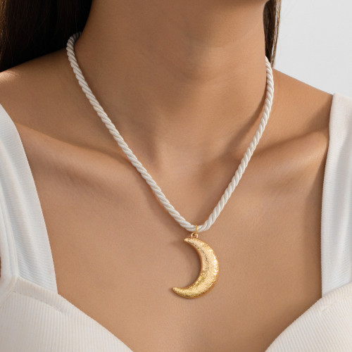 Gold Casual Weave Necklaces