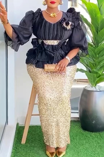 Champagne Elegant Solid Color Sequins Flower Shape O Neck Wrapped Skirt Plus Size Dresses