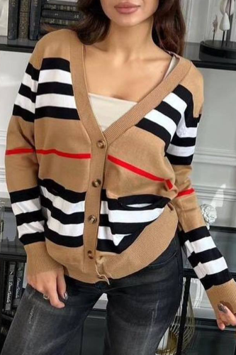 Light Brown Casual Plaid Buckle V Neck Outerwear