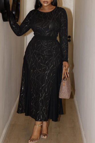 Black Textured Accent Long-Sleeve Waist-Fit Midi Dress Elegant Party Bodycon Gown