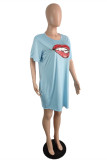 Light Blue Fashion Casual Plus Size Lips Printed Basic Hot Drill Short Sleeve Dress