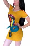 Yellow O Neck Short Sleeve Solid Lips Print Slim fit Two Piece Suits Tees & T-shirts