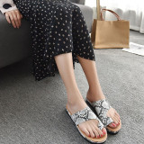 Snake Print Daily Round Leather Shoes