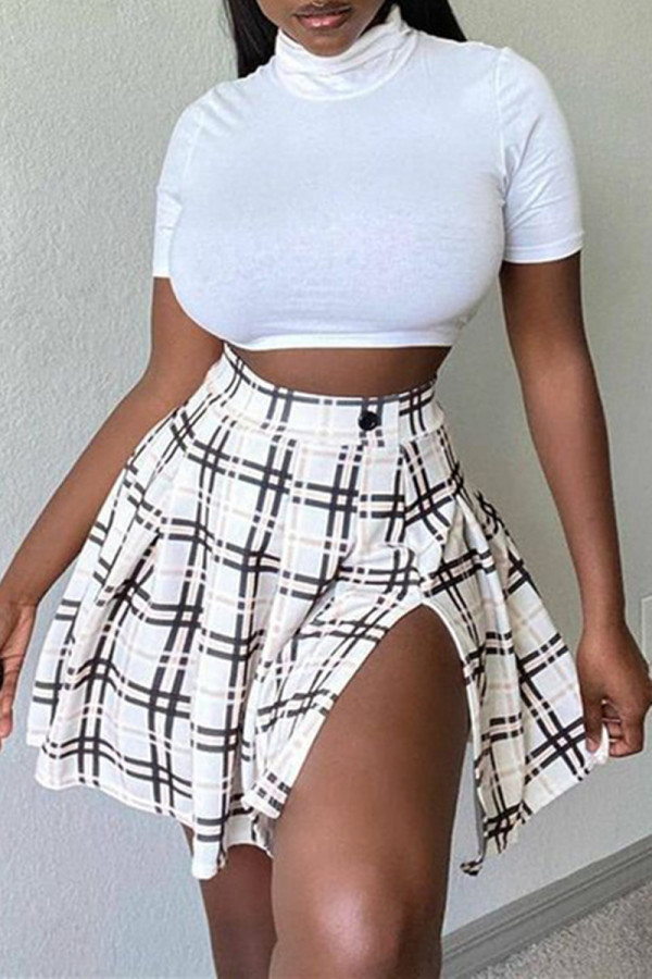 White Fashion Casual Print Slit Turtleneck Short Sleeve Two Pieces