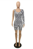 White Fashion Sexy Print Asymmetrical O Neck Skinny Romper