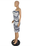 Black White Sexy Casual Striped Print Backless Strapless Sleeveless Dress